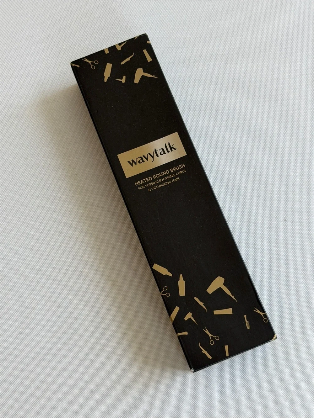 NWT Wavytalk Heated Round Brush